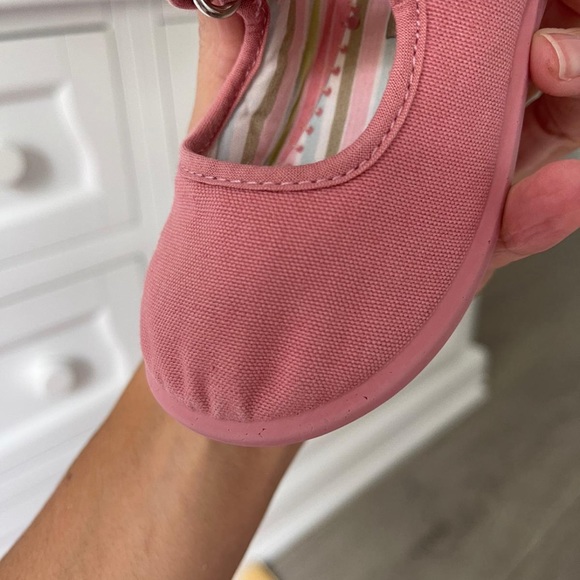 VICTORIA MAY JANE GIRL SHOES - Picture 2 of 6